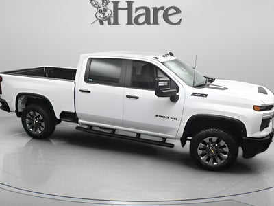 2026 Chevrolet Silverado 2500HD Custom
