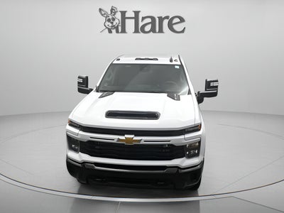 2026 Chevrolet Silverado 2500HD Custom