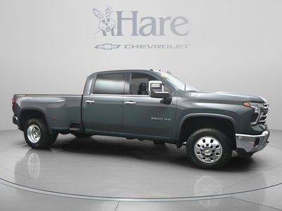 2025 Chevrolet Silverado 3500HD LTZ