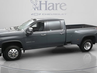 2025 Chevrolet Silverado 3500HD LTZ