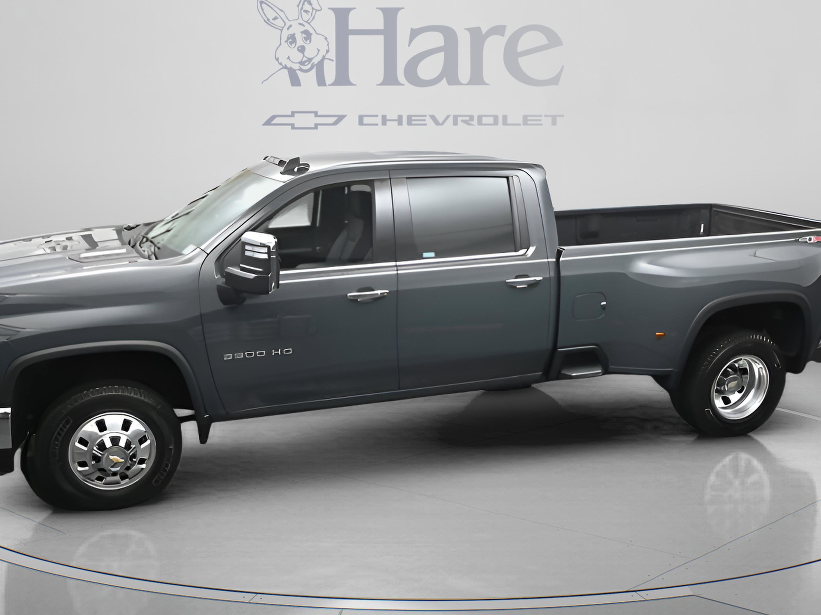 2025 Chevrolet Silverado 3500HD LTZ