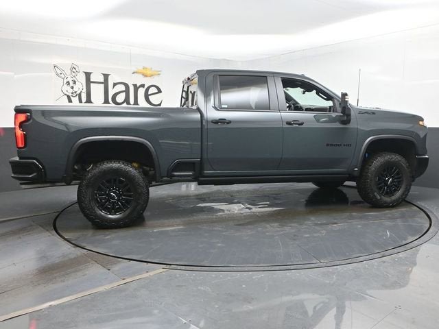 2026 Chevrolet Silverado 2500HD ZR2