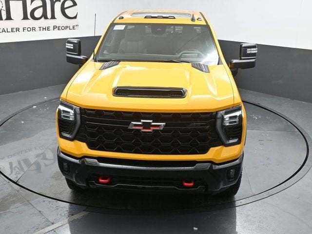 2026 Chevrolet Silverado 2500HD ZR2