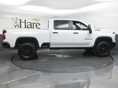 2026 Chevrolet Silverado 2500HD ZR2