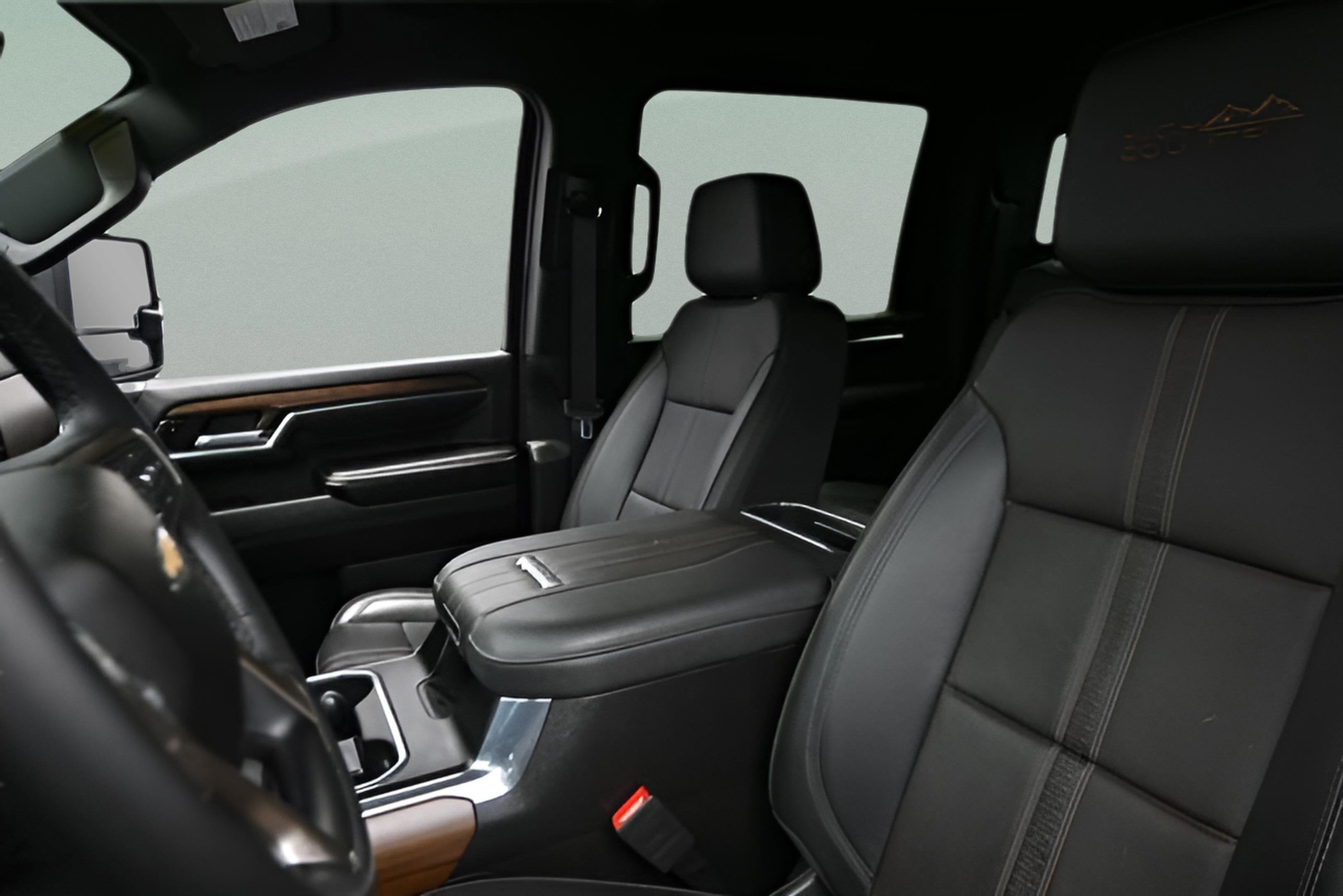 2024 Chevrolet Silverado 2500HD High Country