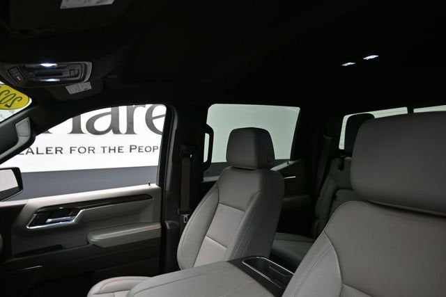 2024 Chevrolet Silverado 1500 LT LT1