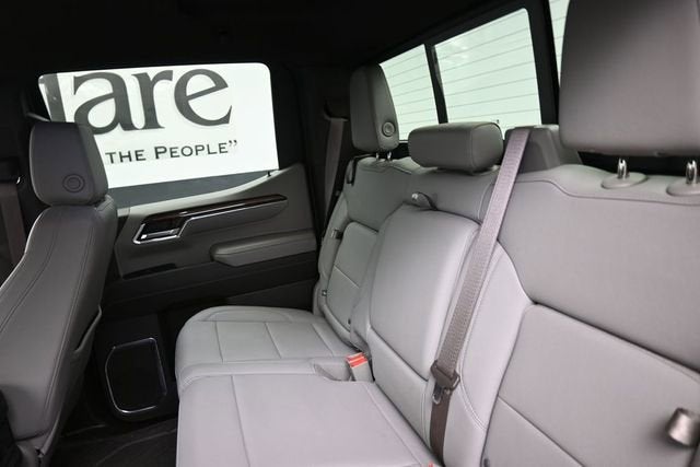 2024 Chevrolet Silverado 1500 LT LT1