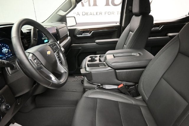 2024 Chevrolet Silverado 1500 LT LT1