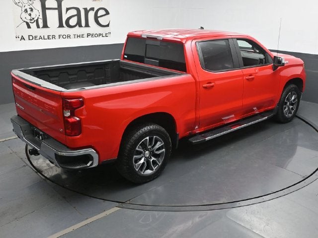 2024 Chevrolet Silverado 1500 LT LT1