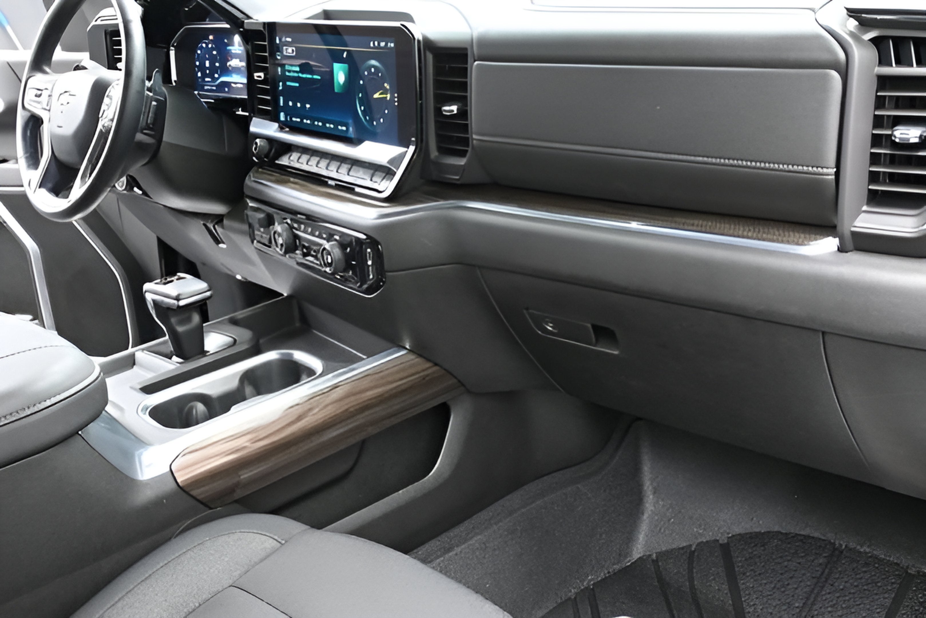 2024 Chevrolet Silverado 1500 LT LT1