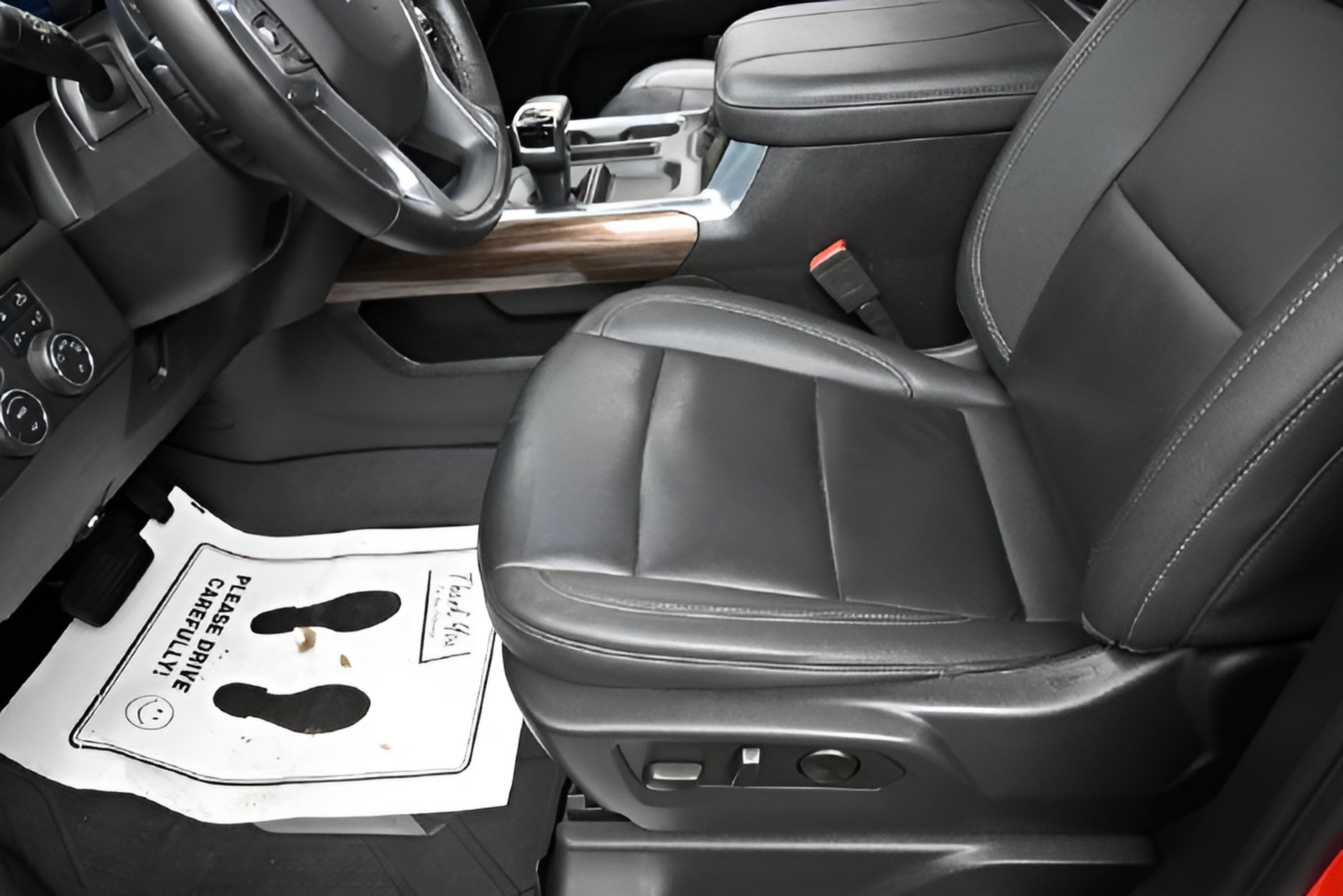 2024 Chevrolet Silverado 1500 LT LT1