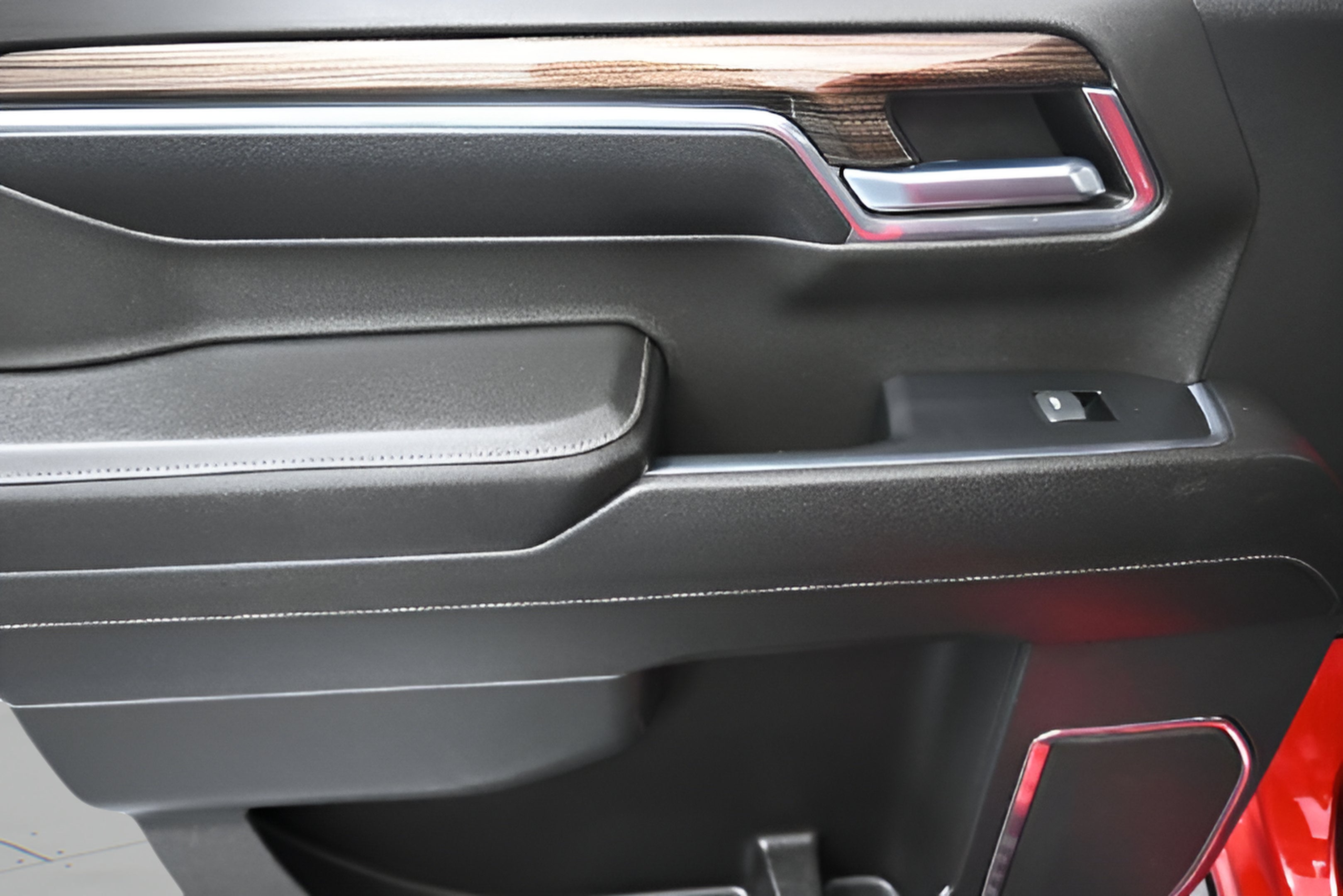 2024 Chevrolet Silverado 1500 LT LT1