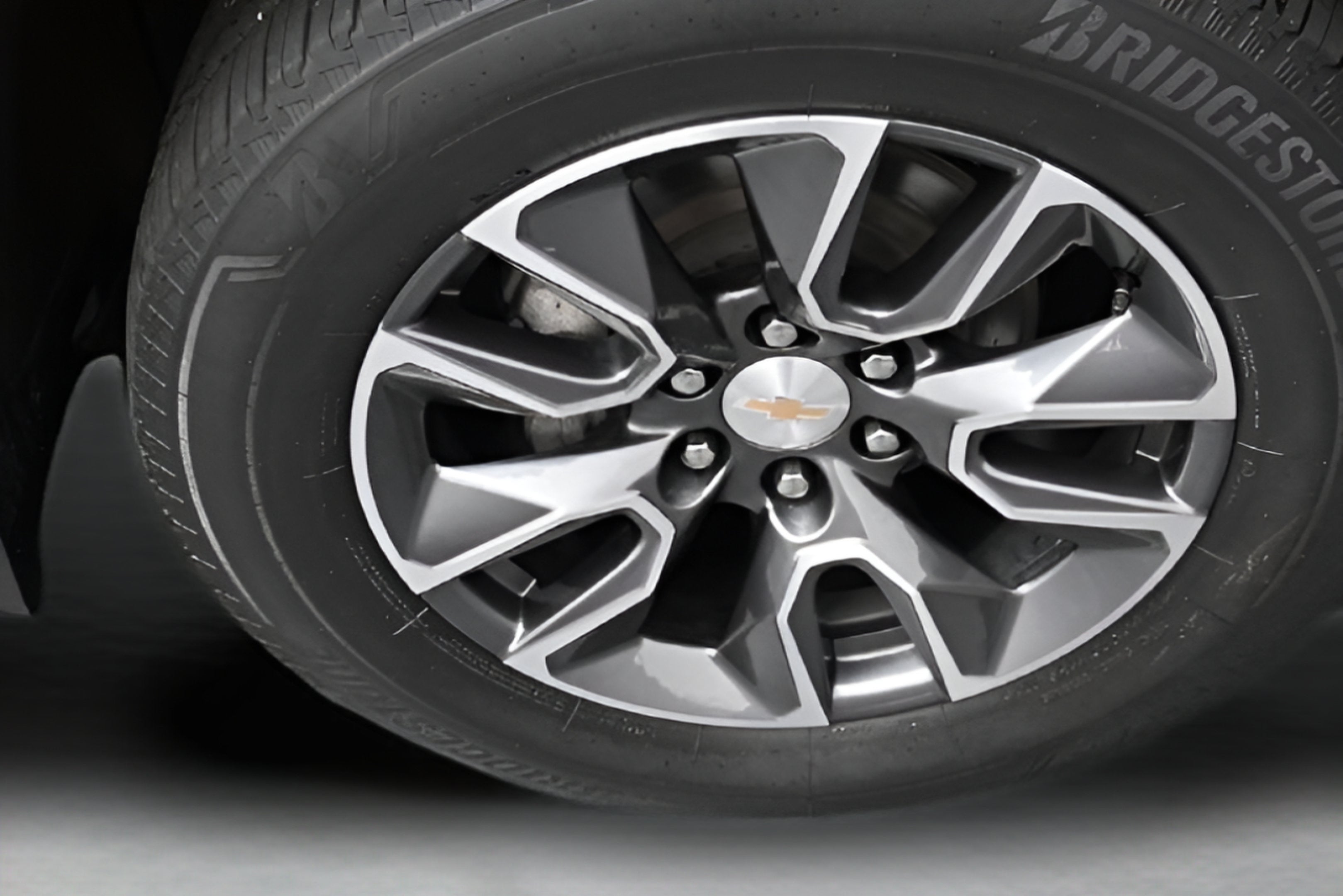 2024 Chevrolet Silverado 1500 LT LT1