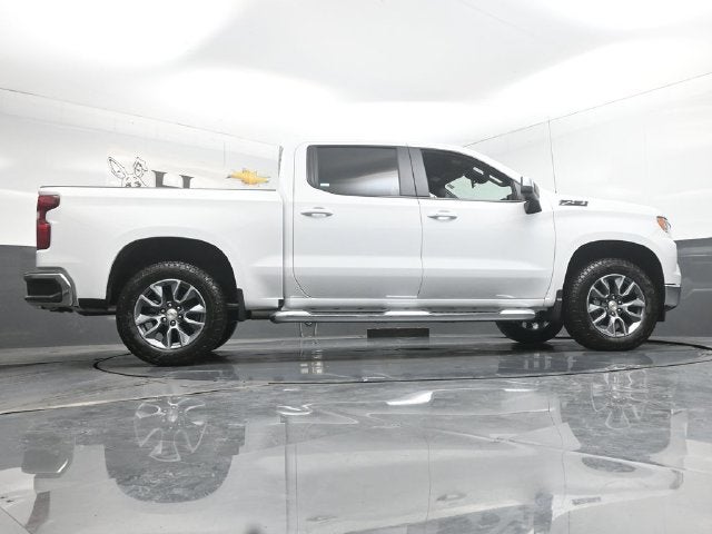 2026 Chevrolet Silverado 1500 LT LT1