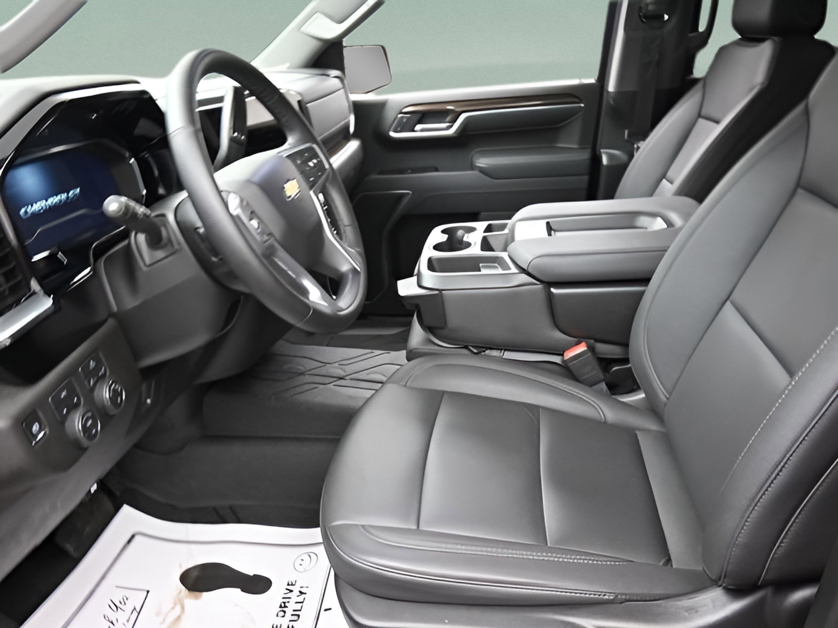 2025 Chevrolet Silverado 1500 LT LT1