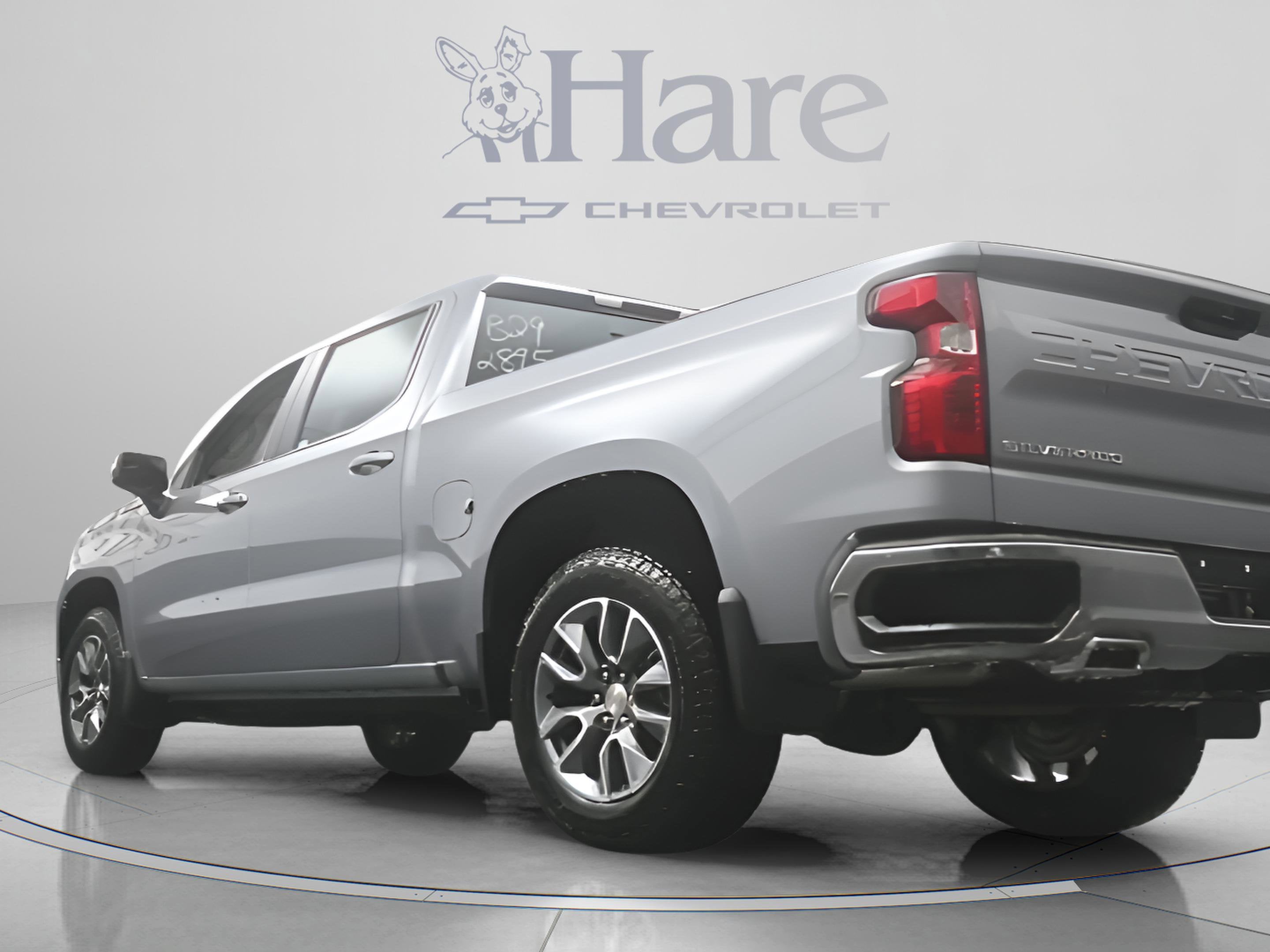 2026 Chevrolet Silverado 1500 LT LT1