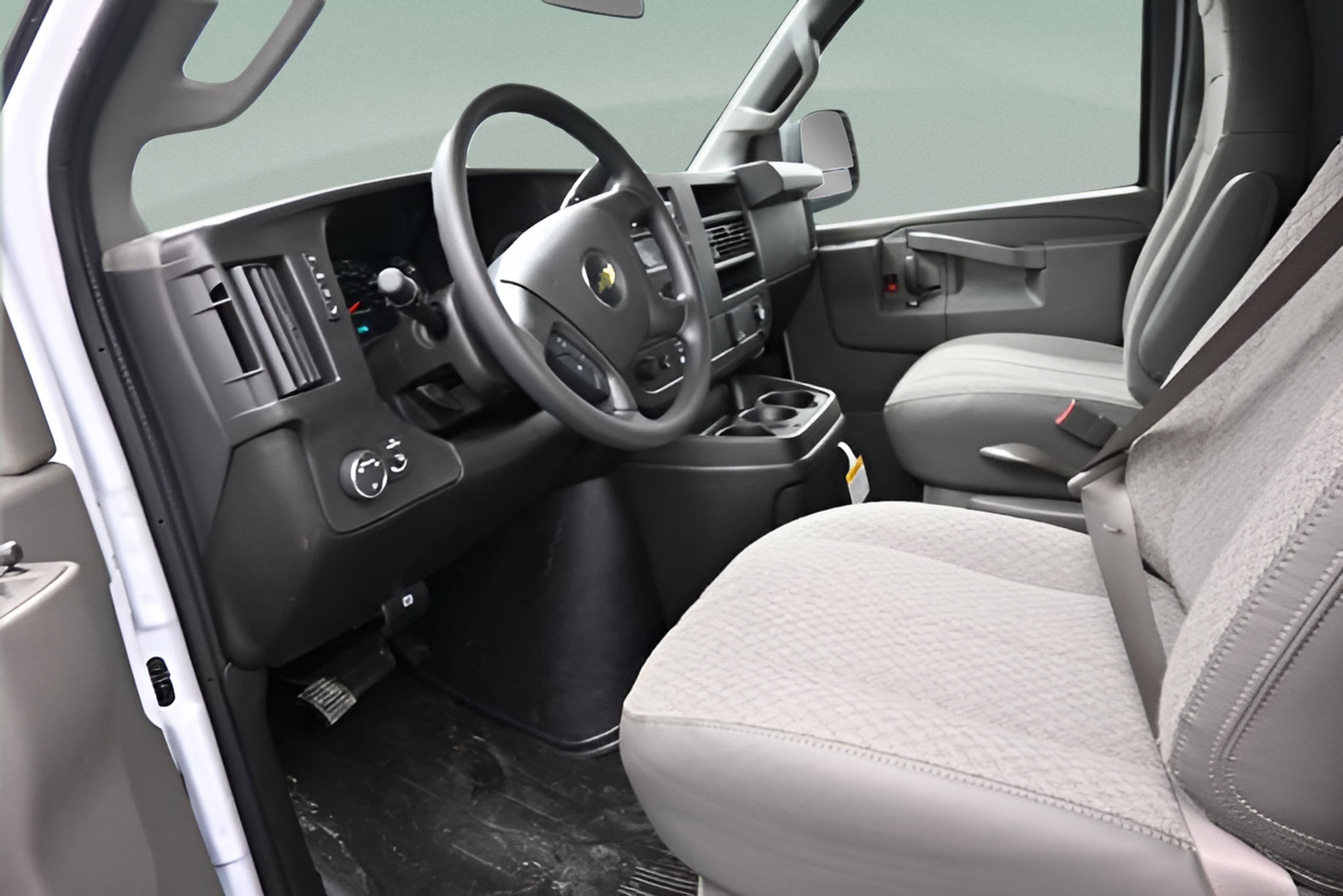 2026 Chevrolet Express 2500 Work Van Cargo