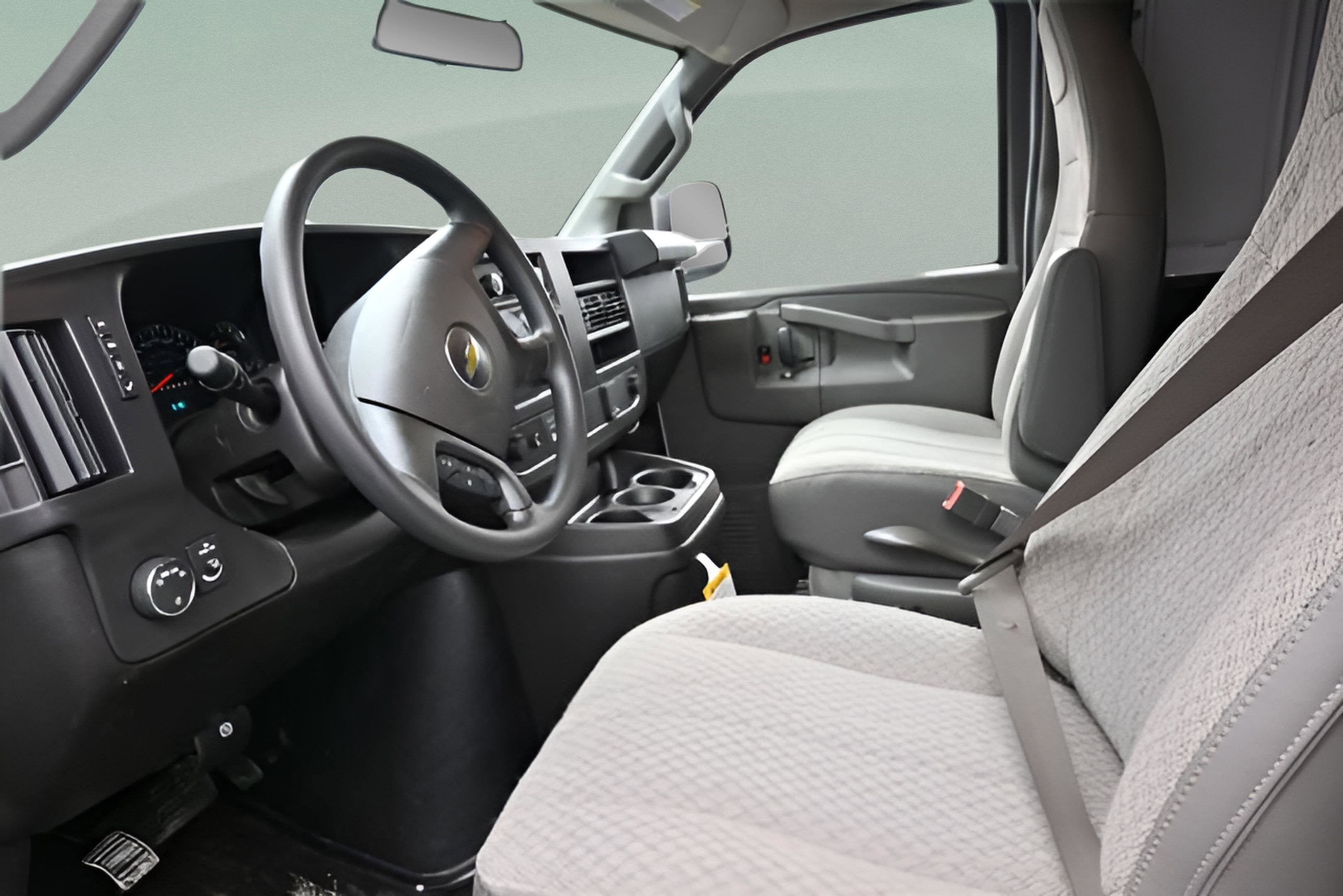 2026 Chevrolet Express 2500 Work Van Cargo