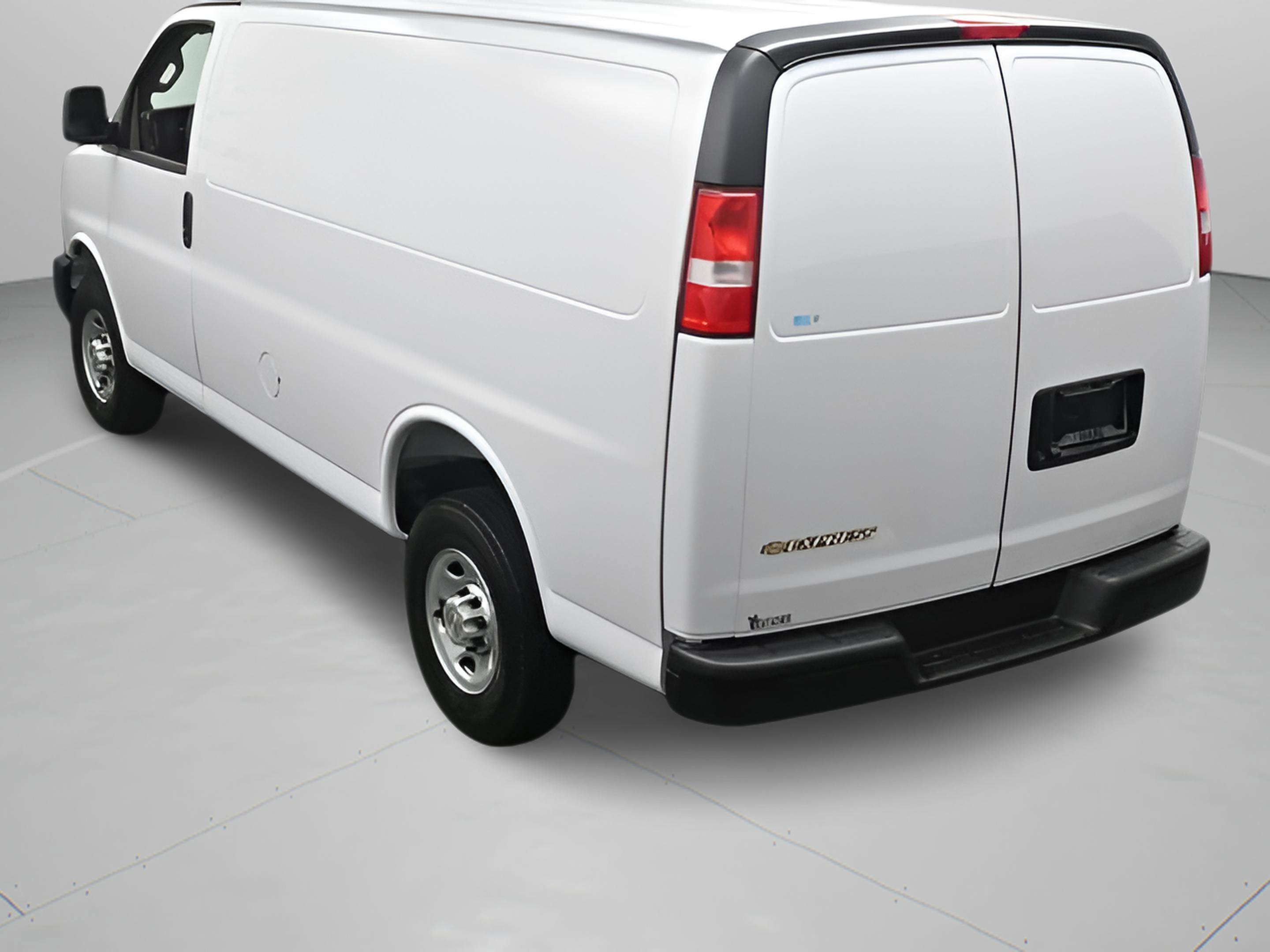 2026 Chevrolet Express 2500 Work Van Cargo