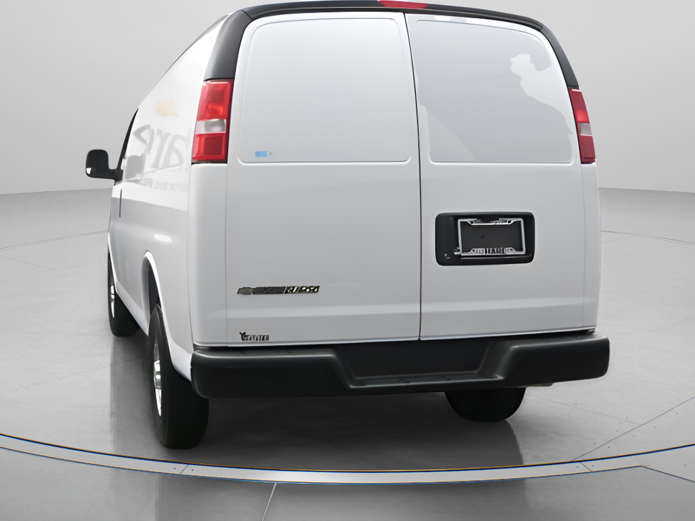 2026 Chevrolet Express 2500 Work Van Cargo