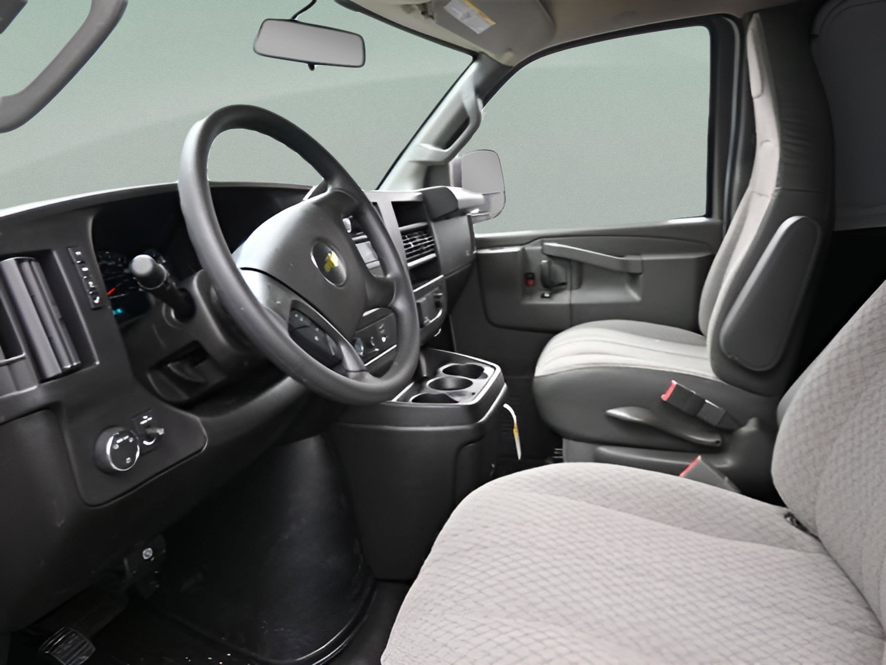 2026 Chevrolet Express 2500 Work Van Cargo