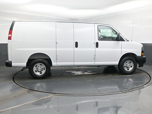 2026 Chevrolet Express 2500 Work Van Cargo