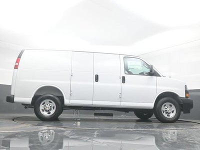 2026 Chevrolet Express 2500 Work Van Cargo