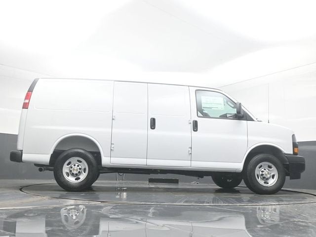 2026 Chevrolet Express 2500 Work Van Cargo