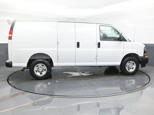 2025 Chevrolet Express 2500 Work Van Cargo