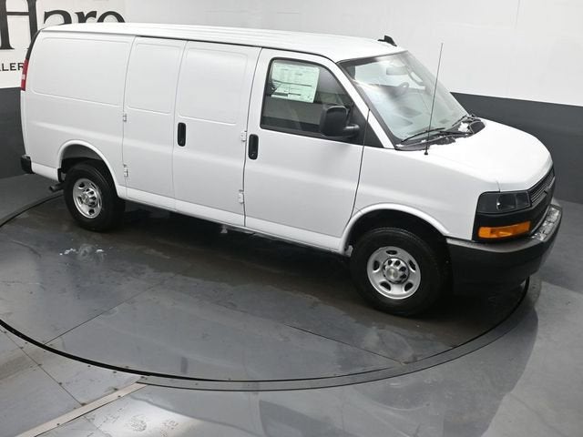 2025 Chevrolet Express 2500 Work Van Cargo
