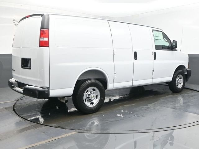 2025 Chevrolet Express 2500 Work Van Cargo