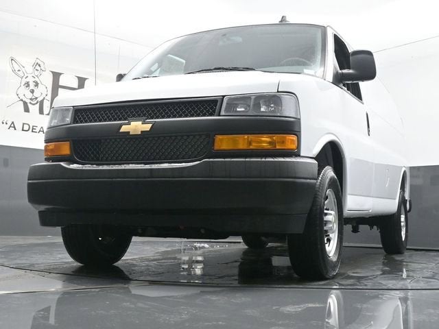 2025 Chevrolet Express 2500 Work Van Cargo