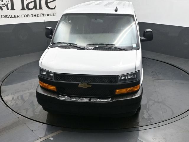 2025 Chevrolet Express 2500 Work Van Cargo