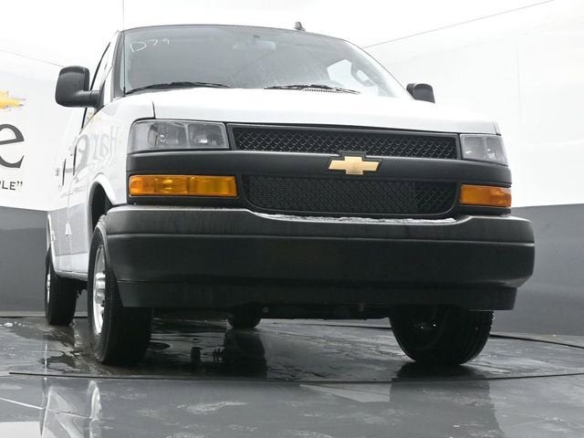 2025 Chevrolet Express 2500 Work Van Cargo