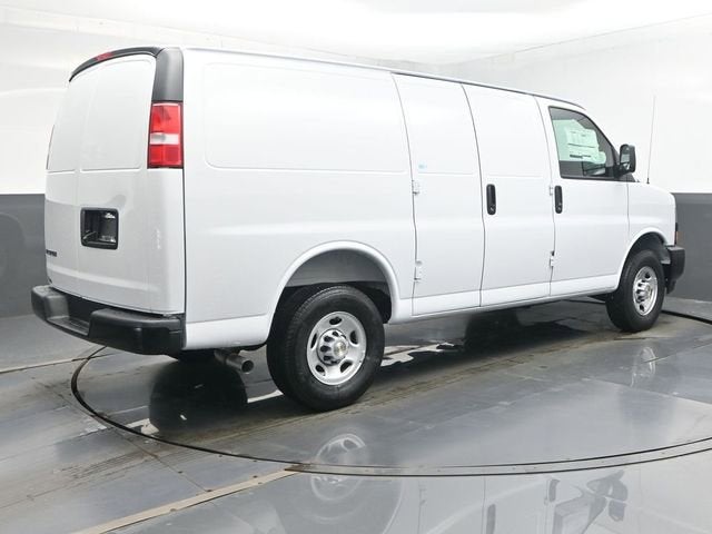 2026 Chevrolet Express 2500 Work Van Cargo