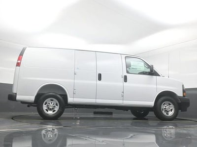 2026 Chevrolet Express 2500 Work Van Cargo