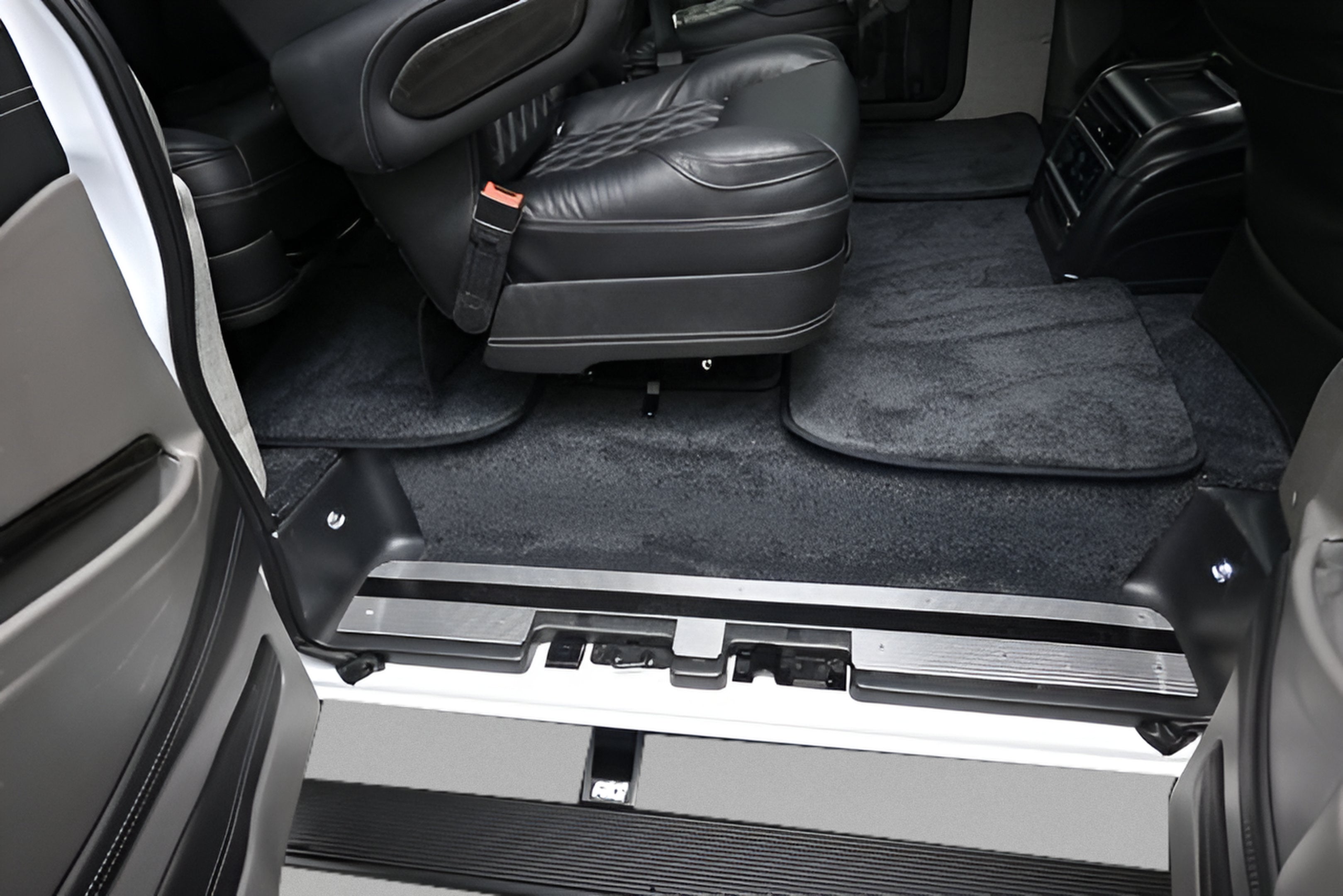 2026 Chevrolet Express 2500 Explorer Conversion