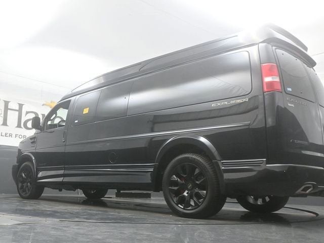 2025 Chevrolet Express 2500 Work Van Cargo