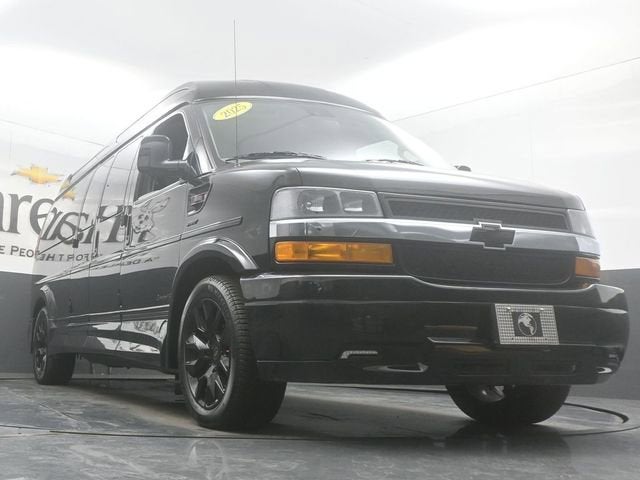 2025 Chevrolet Express 2500 Work Van Cargo