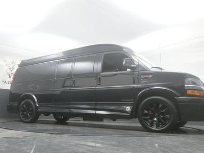 2025 Chevrolet Express 2500 Work Van Cargo