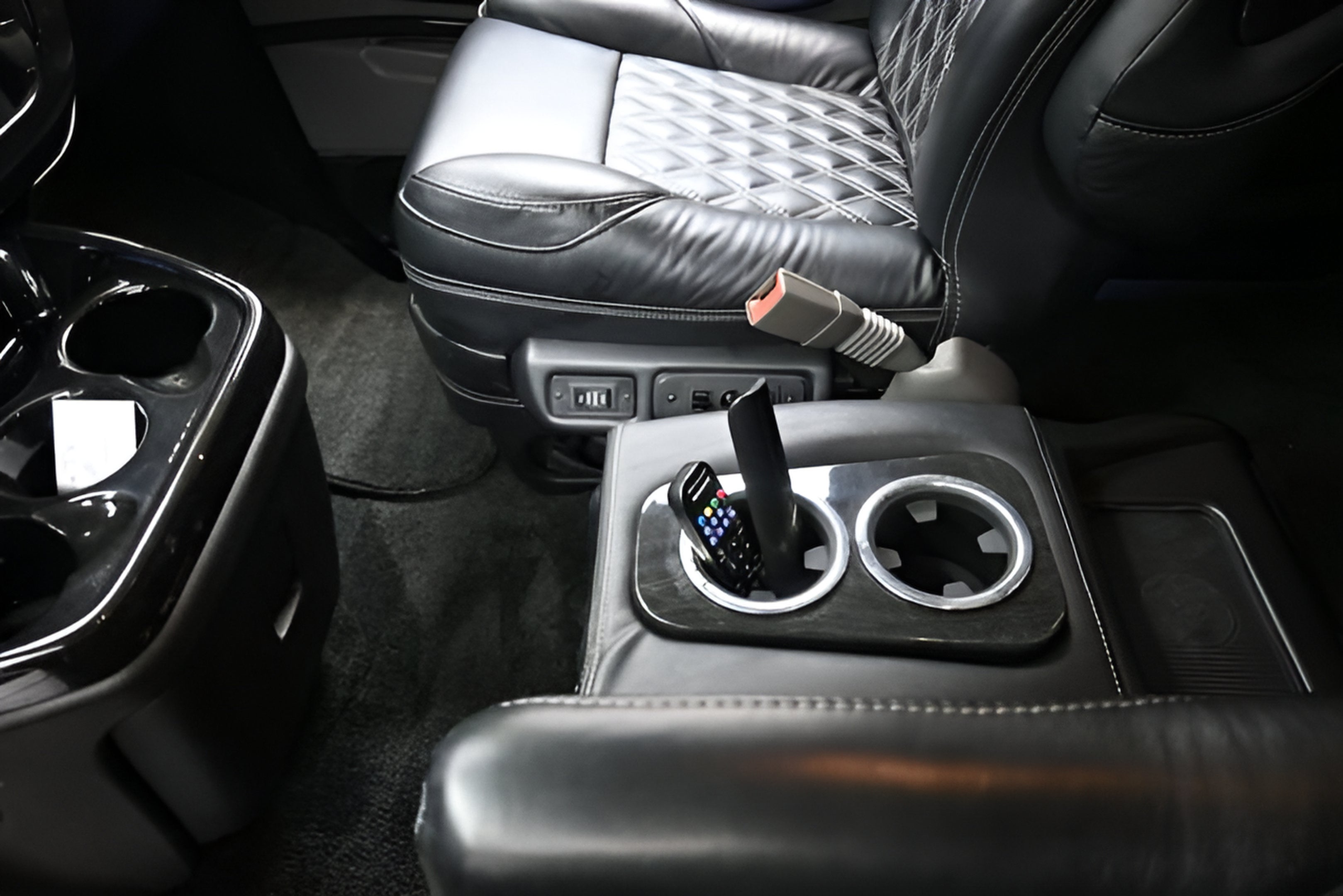 2025 Chevrolet Express 2500 Work Van Cargo