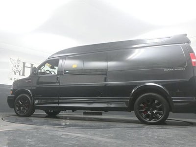 2025 Chevrolet Express 2500 Work Van Cargo