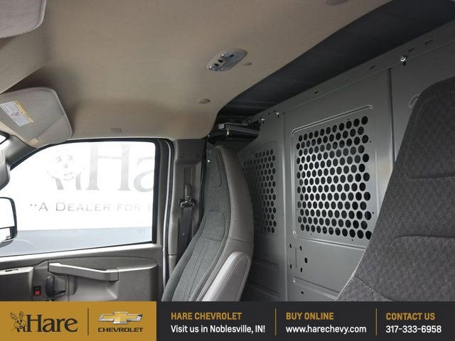 2024 Chevrolet Express 3500 Work Van Cargo