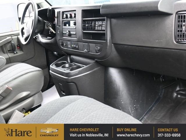 2024 Chevrolet Express 3500 Work Van Cargo
