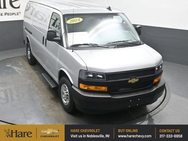 2024 Chevrolet Express 3500 Work Van Cargo