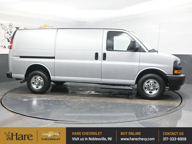 2024 Chevrolet Express 3500 Work Van Cargo