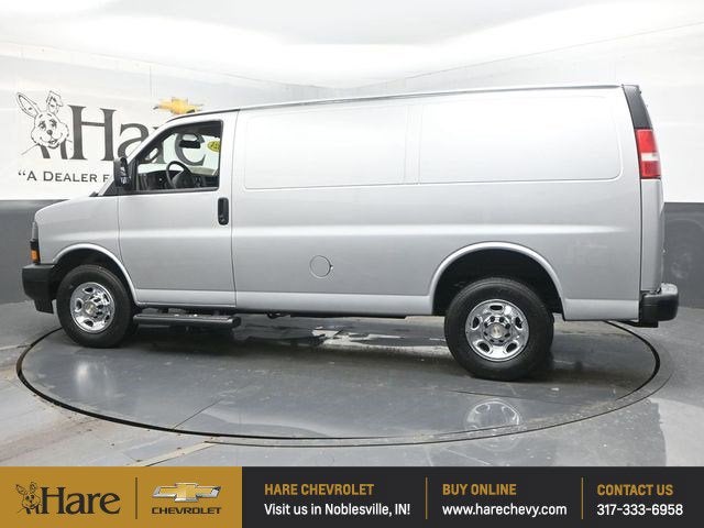 2024 Chevrolet Express 3500 Work Van Cargo