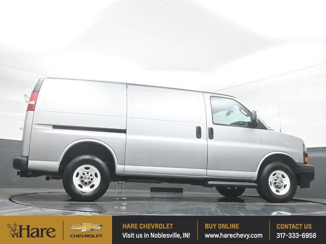 2024 Chevrolet Express 3500 Work Van Cargo