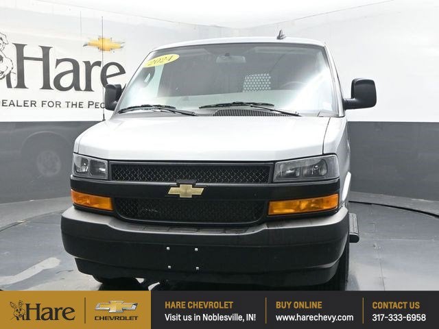2024 Chevrolet Express 3500 Work Van Cargo