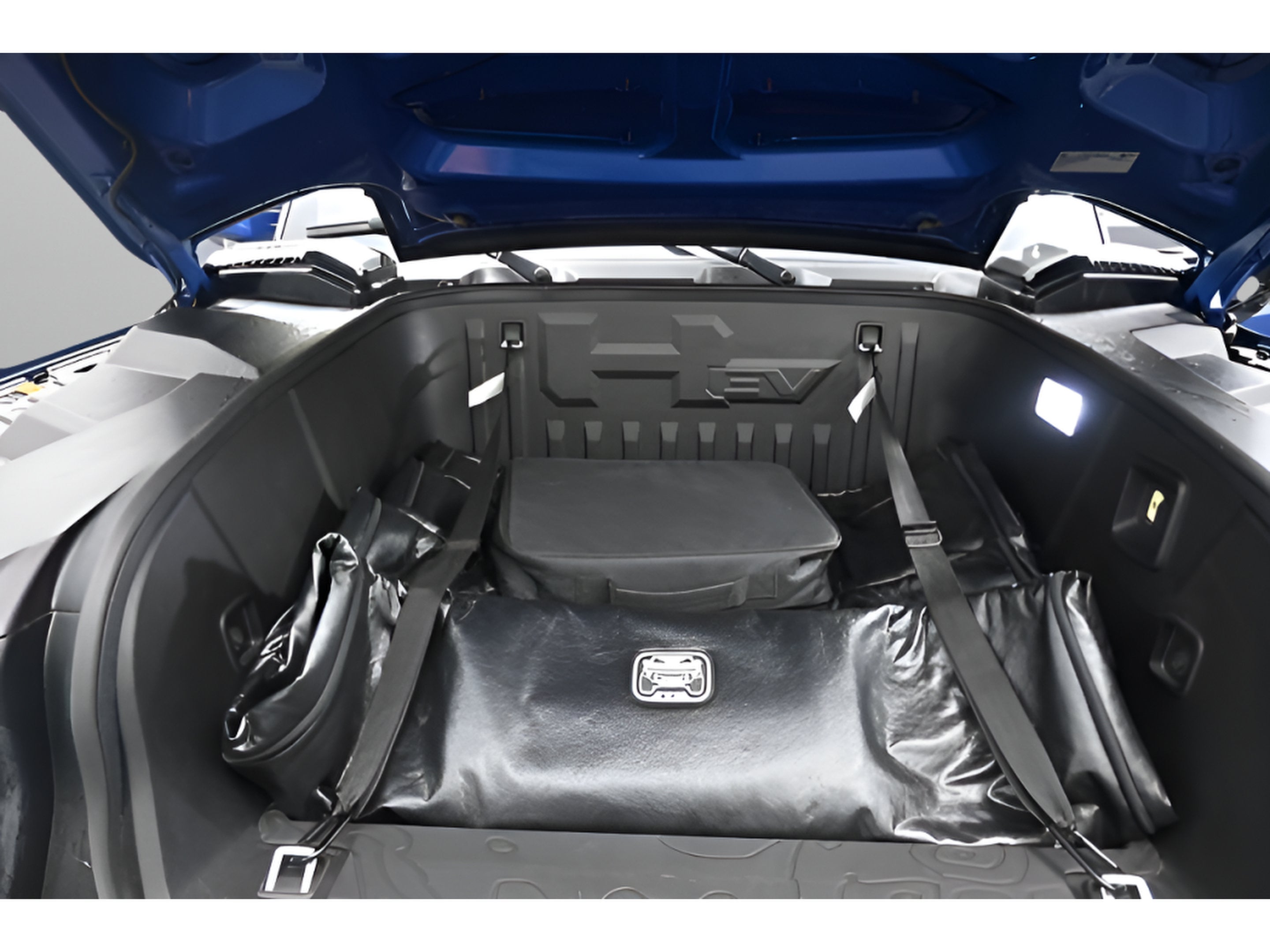 2024 GMC Hummer EV SUV 2X